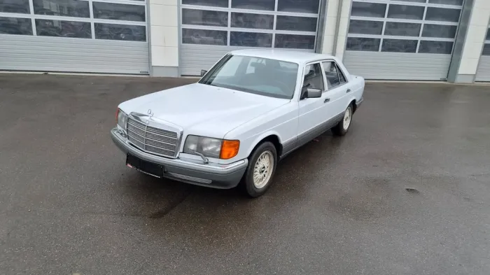 Mercedes-Benz 260 SE