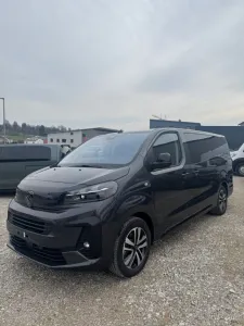 Peugeot Traveller Premium L3, Pano, AHK, Navi