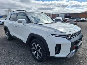 Ssangyong Torres 1.5 4x4*AUTOMATIC*! LEDER*NAVI*M+S*TOP!