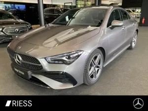 Mercedes-Benz CLA 220 d Coupé AUT Kam. KeyLess KlimaA LED LM