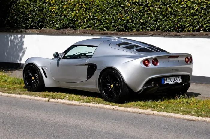 Lotus Komo-Tec  - 111R - LHD - Nitron 