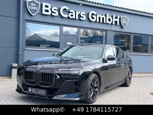 BMW i7 eDrive50*SkyLounge*36o Kamera*All in Black*