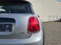 MINI Cooper 1.5i Essential Trim - Aut . -