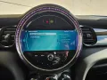 MINI Cooper 1.5i Essential Trim - Aut . -