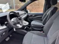 Mercedes-Benz EQV 300 Lang+Airmatic+LED+Tisch+360Kamera+Distro