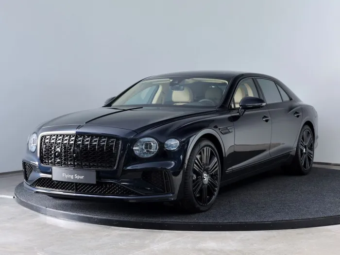 Bentley Flying Spur Azure V8