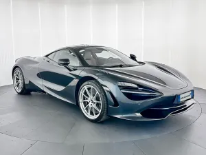 McLaren 750S Coupé - McLaren Milano