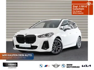BMW 223 xDrive