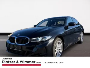 BMW 318 i Park-Assistent Navi Digitales Cockpit 360 