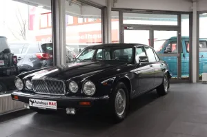 Jaguar XJ12~V12~Automatik~1. Hand~Tempomat~Klimaaut
