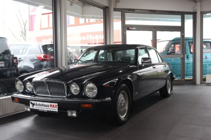 Jaguar XJ12~V12~Automatik~1. Hand~Tempomat~Klimaaut