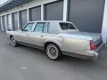 Lincoln Town Car    Cartier Klima