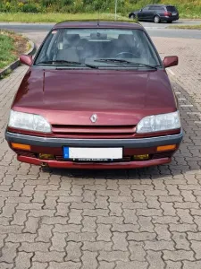 Renault R 25