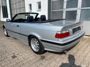 BMW 318i E36 Cabrio 2.Hd/53'km!/Klima/SHZ/Liebhaber!