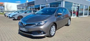 Toyota Auris Touring Sports KAMERA ANHÄNGERKUPPLUNG ALU