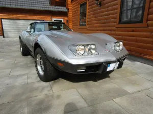 Corvette C3 Anniversary Silver Edition, 224PS