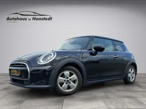 MINI Cooper Essential Trim Park-Assistent 136PS 6 Gan