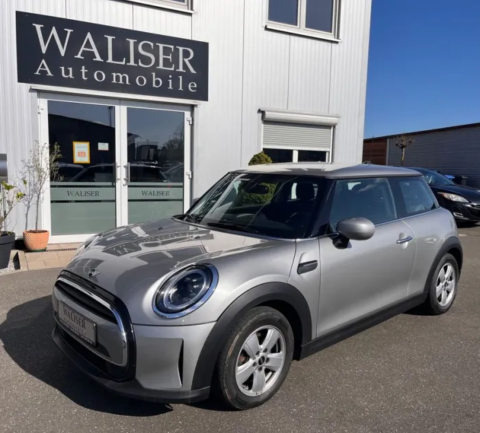 MINI COOPER Mini 3-trg.  Essential Trim - LED - 1.Hd.