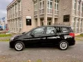 BMW 216 d 2 Gran Tourer  Navigation  /1. Hand