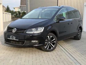 Volkswagen Sharan United*ACC*PANO*AHK*7.SITZER*KAMERA*LED