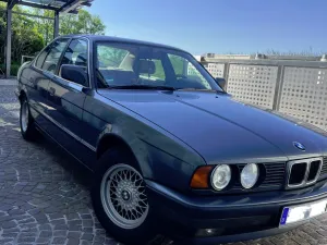BMW 525i Limousine Oldtimer 1. Hand Familienbesitz