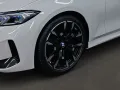 BMW 320i M-Sport*DrivAss*ParkAssPlus*AktivGeschw*Ada
