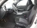 BMW 320i M-Sport*DrivAss*ParkAssPlus*AktivGeschw*Ada