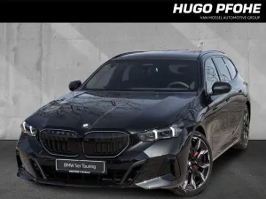 BMW 540d xDrive Touring A Kombi. 223 kW. 5-türig