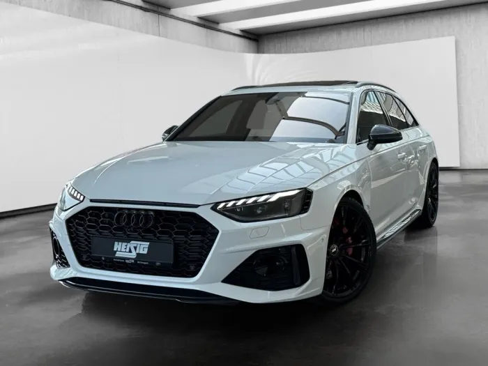 Audi RS4 Avant 2.9 TFSI quattro Last Edition 1 of 25