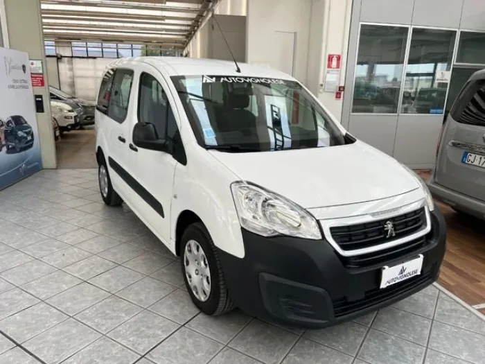 Peugeot PEUGEOT Partner Tepee BlueHDi 75 Access - IN USO