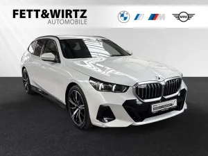 BMW 540d xDrive Touring M Sport-AHK-Standhzg-DA-Prof