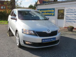 Skoda Rapid/Spaceback Cool Edition 2.Hd.   Klima  AHK 
