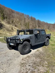 Hummer H1