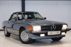 Mercedes-Benz 300SL Roadster R107 original 93.298 km