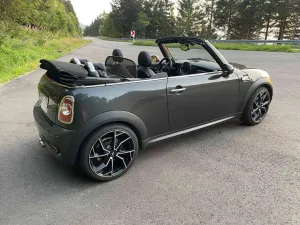 MINI Cooper S Cabrio