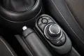 MINI Cooper 1.5 Classic Trim LED Navi Kamera Tempomat