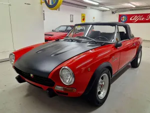 Fiat 124 Abarth Rally Replika