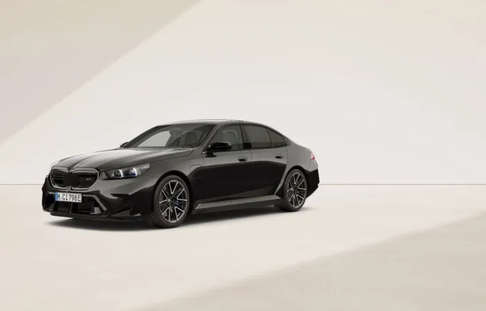 BMW M5 Limousine *Farbe wählbar*