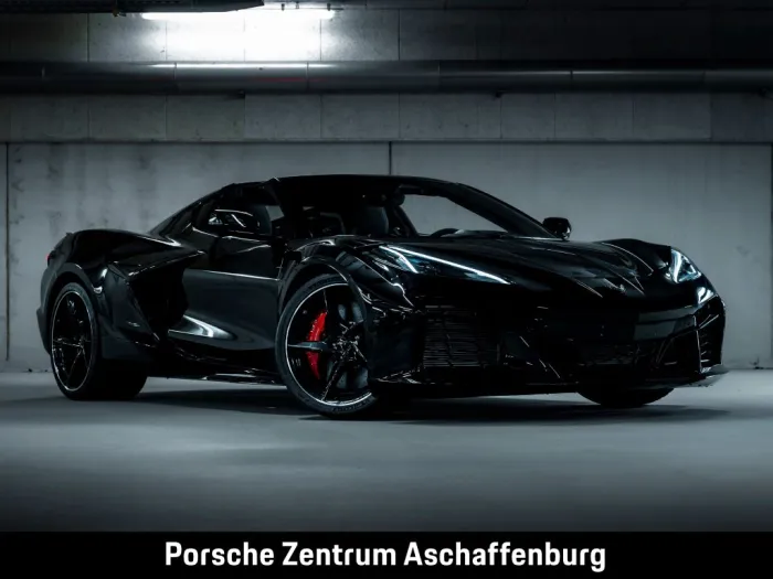 Corvette E-Ray 3LZ Coupe V8 wenig KM