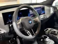 BMW iX xDrive 45 Sportpaket HUD StandHZG AHK-klappba
