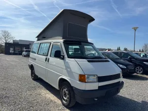 Volkswagen T4 Camper * Hochdach*