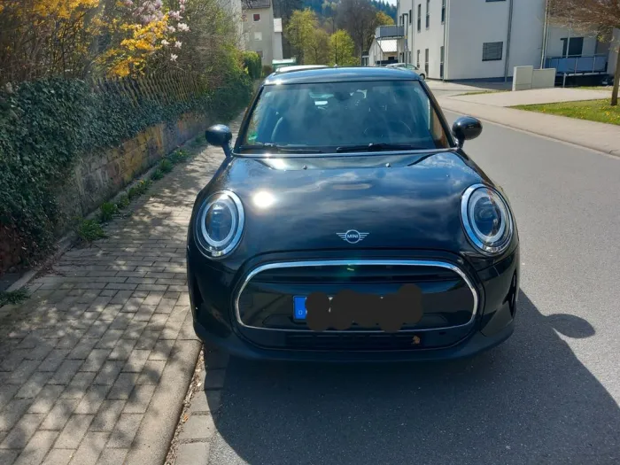 MINI One One