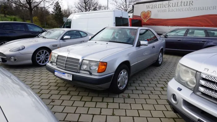 Mercedes-Benz E320 Coupé 1 HAND !!!!!!!!!