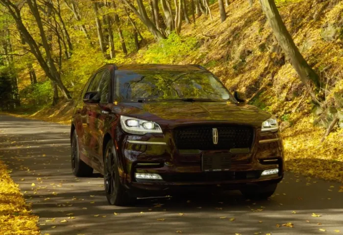 Lincoln Aviator AWD,360°,HUD,Panorama,ACC,Luft,CarPlay