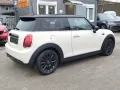 MINI Cooper D 60 Years+TÜV/NEU+KLIMAAUTO+SHZ+PDC+LED