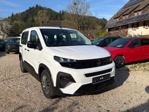Peugeot Rifter Allure Kamera,SHZ,LHZ,LED,APP,W-Sch. Heiz