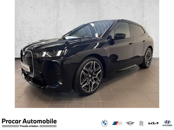 BMW iX xDrive60