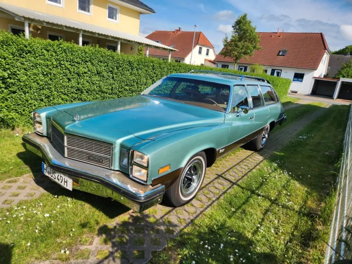 Buick Century Custom