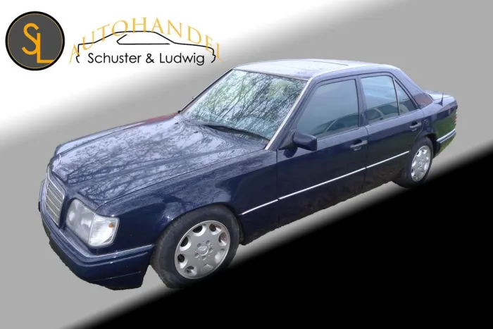 Mercedes-Benz E 280 Blau/Blau, Neues Getriebe, Youngtimer