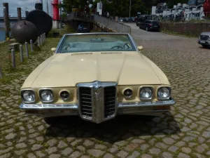 Pontiac Bonneville